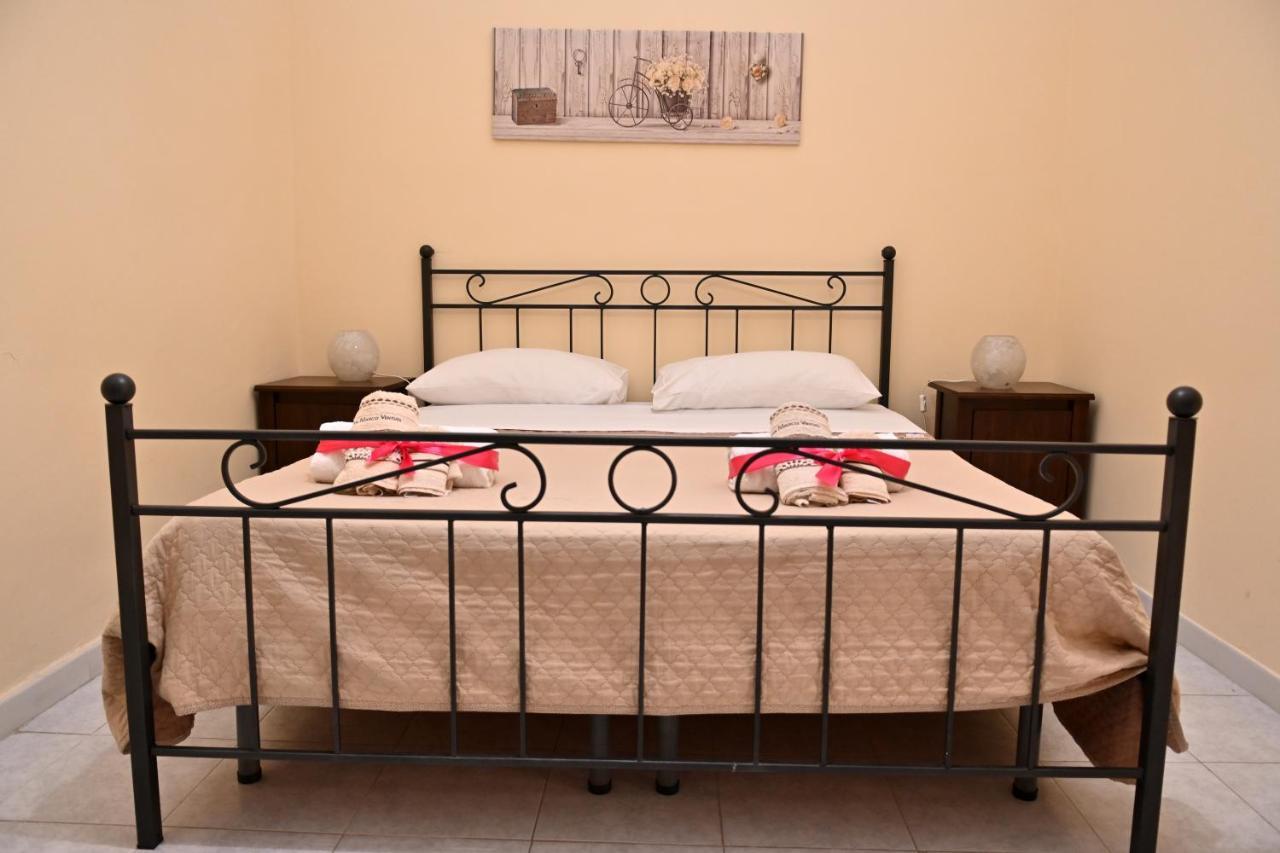 A - I Portici Del Centro Bed & Breakfast